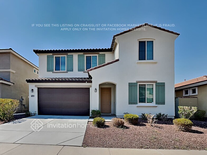 Primary Photo - 21077 W Almeria Rd