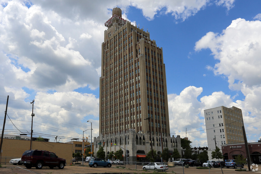 Building Photo - Standard Life Flats