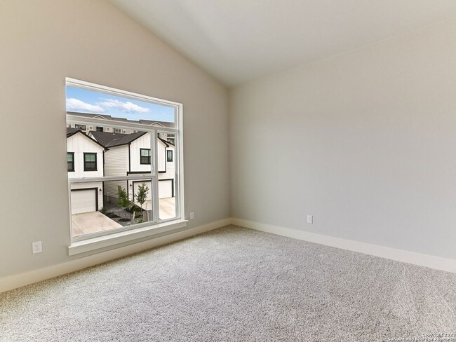 Building Photo - 16011 Babcock Rd