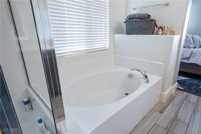 Building Photo - 276 Kindly Way