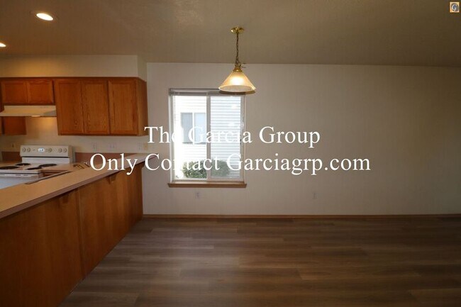 Building Photo - 4861 SW 150th Pl