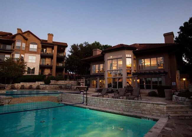 Building Photo - 6000 Shepherd Mountain Cove