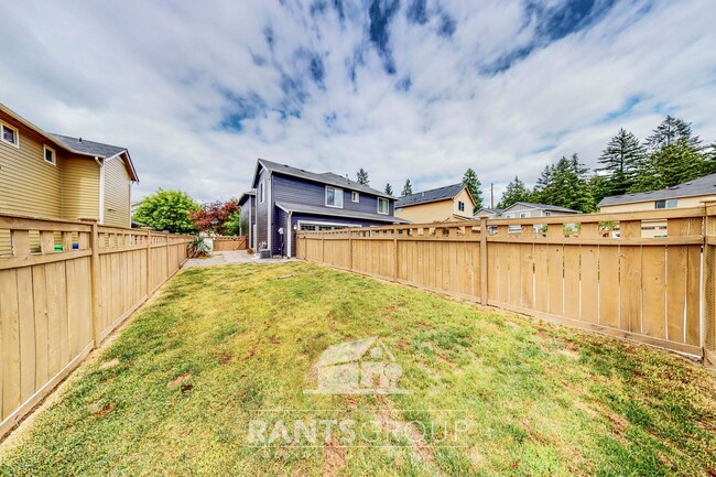 Building Photo - Stylish 3-Bedroom Townhome in Great West Olympia Location