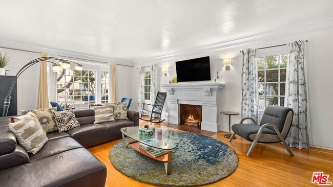 Building Photo - 434 N Genesee Ave