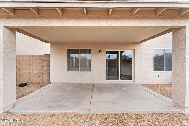 Building Photo - 31362 N Blackfoot Dr