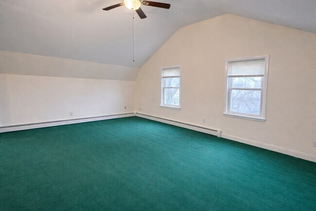 Building Photo - 55 Clarendon St