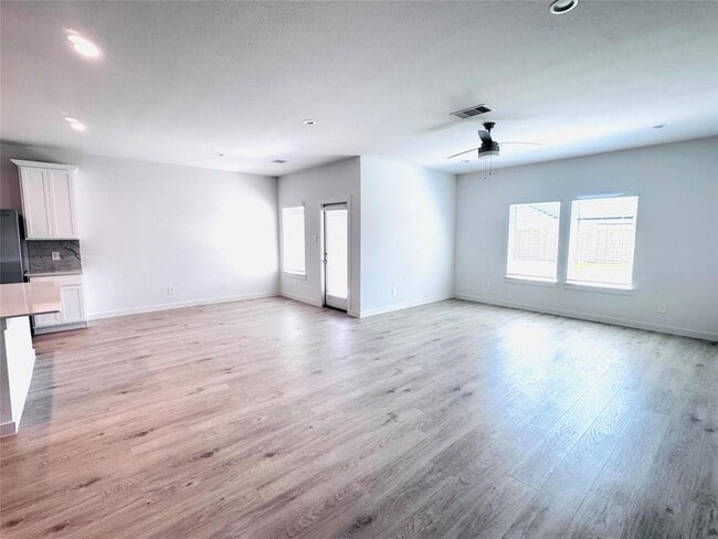 Building Photo - 30703 Castle Cove Dr