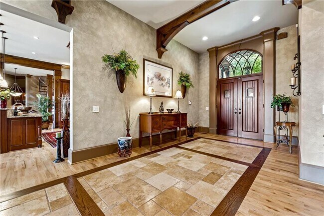 Building Photo - 6407 Grand Marina Cir