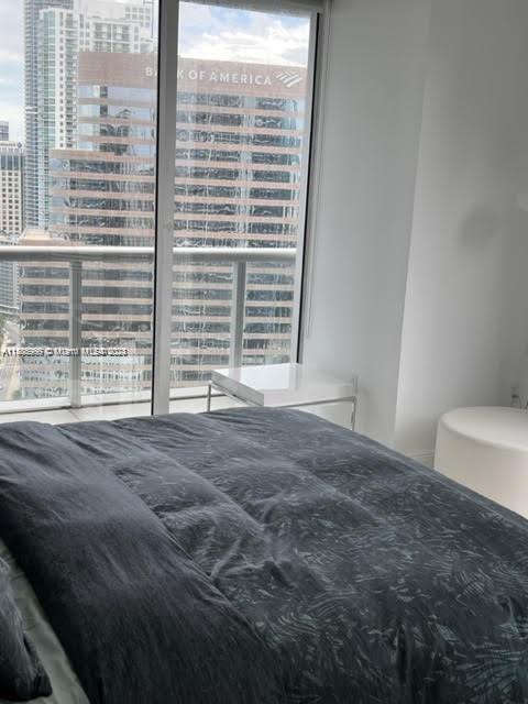 Building Photo - 475 Brickell Ave