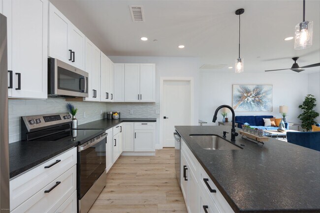 Building Photo - 15NAD