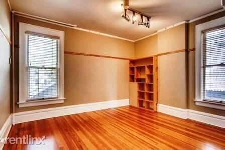 Building Photo - 1346 N Williams St