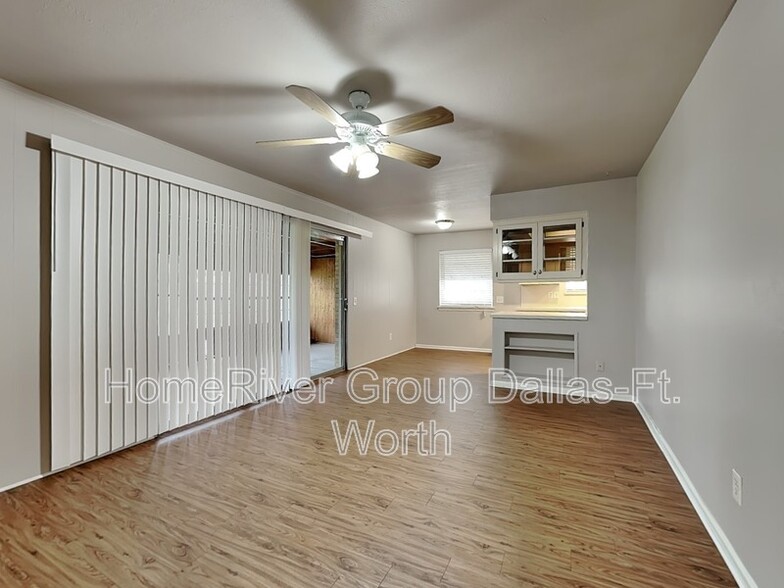 Building Photo - 4628 Danville Dr