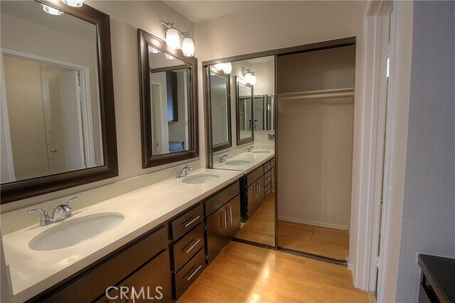 Building Photo - 400 N Louise St