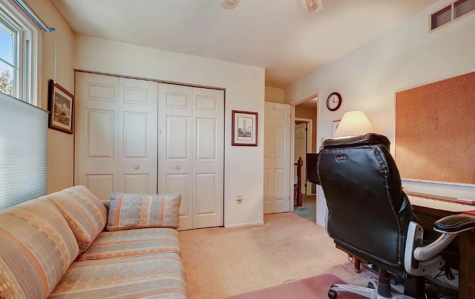 Building Photo - 48 Shelly Ln