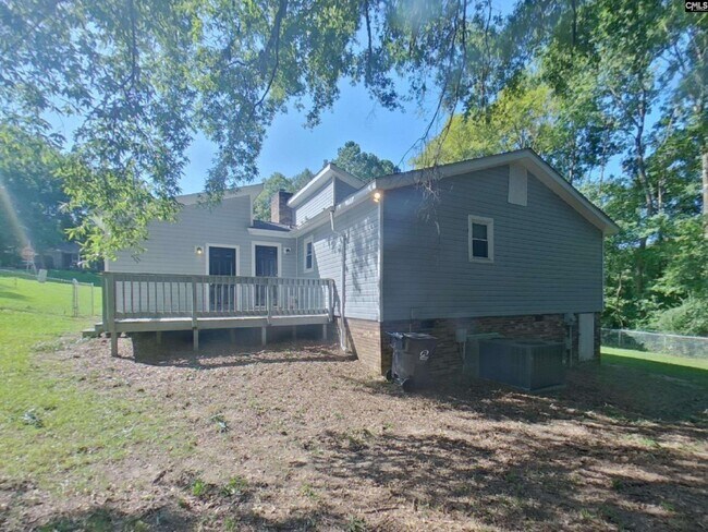Building Photo - 530 N Royal Tower Dr