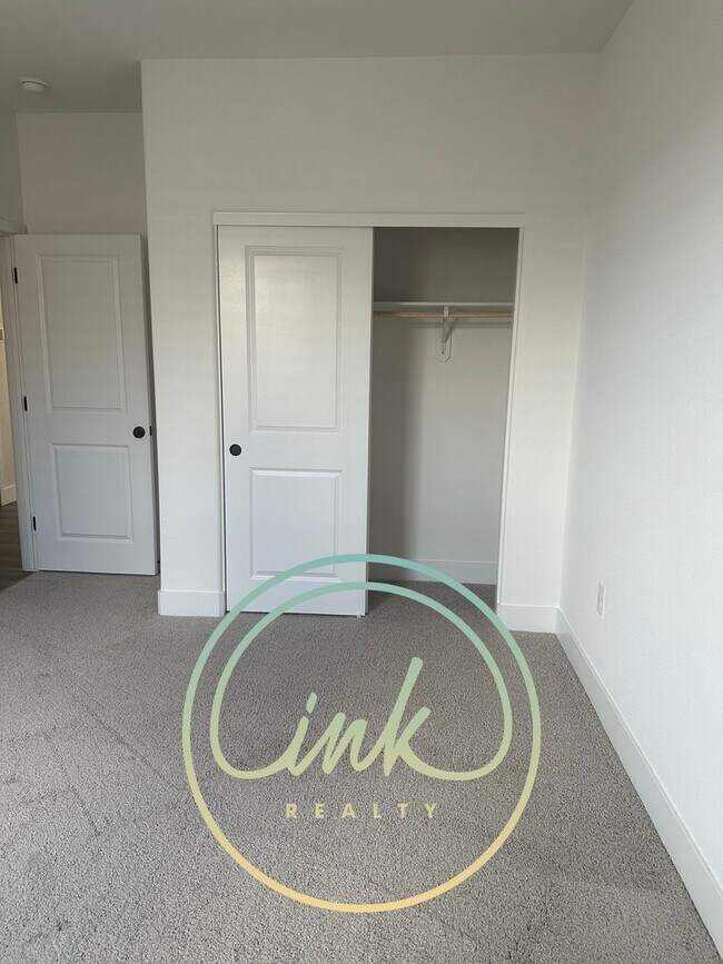 Building Photo - New Home in the Ridge at Valley Knolls Community