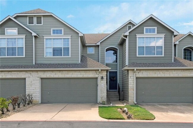 Building Photo - 2632 Century Park Blvd