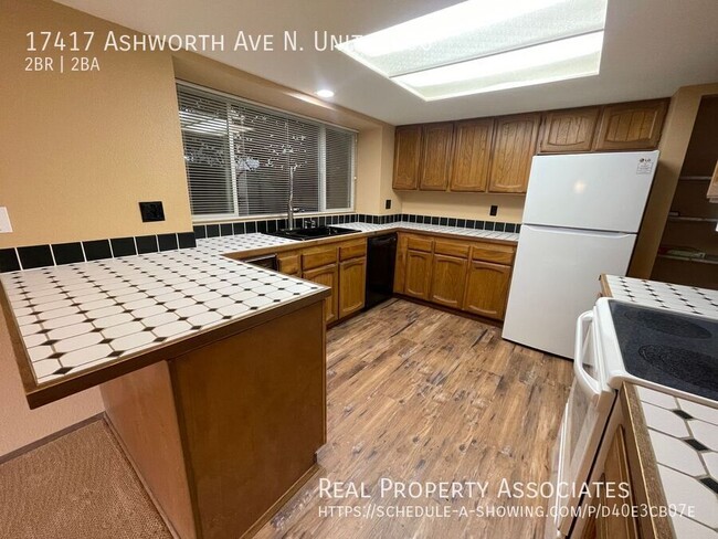 Building Photo - Available NOW! W/D in unit, Rent includes ...