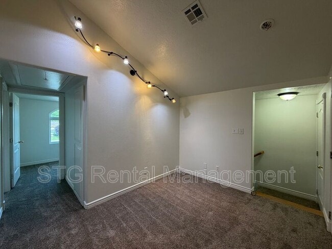Building Photo - 135 N 350 W