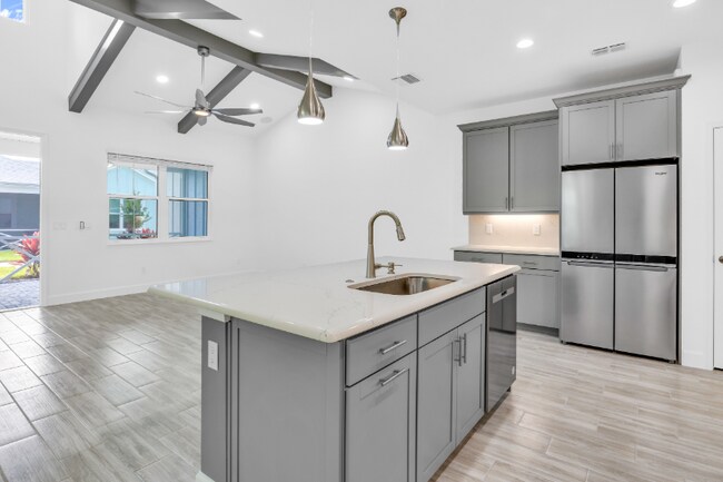 Building Photo - 243 Hang Loose Wy