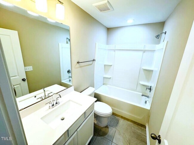 Building Photo - 432 Sustainable Wy