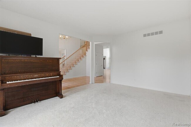 Building Photo - 3932 Fieldview Rd