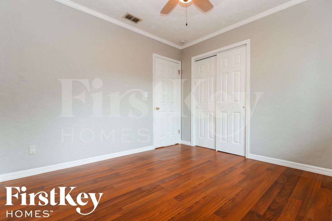 Building Photo - 3113 Union St N