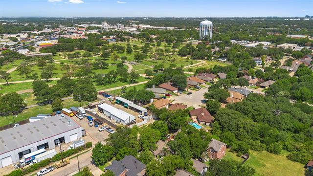 Building Photo - 1401 Landmark Ct