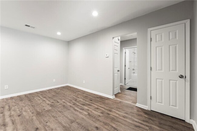 Building Photo - 1780 Brewer Blvd SW