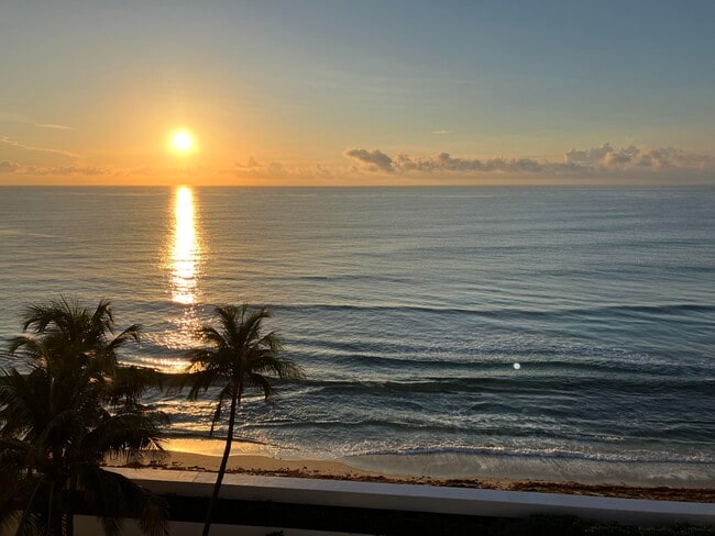 Building Photo - 3590 S Ocean Blvd