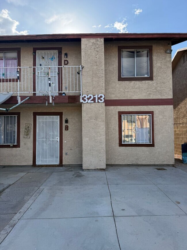 Building Photo - 3213 Figler Ct