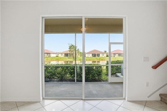 Building Photo - 2870 Blossom Wy