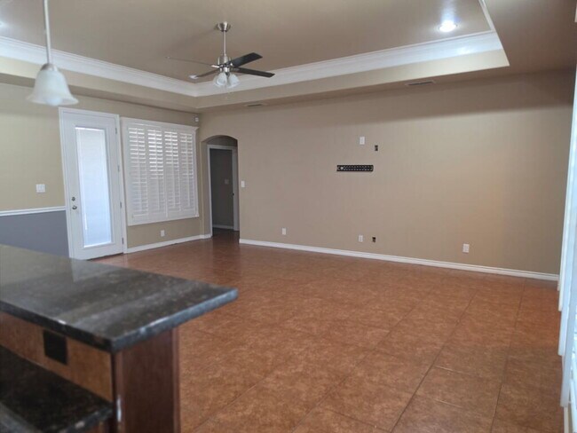 Building Photo - 7103 Kinghorn Dr