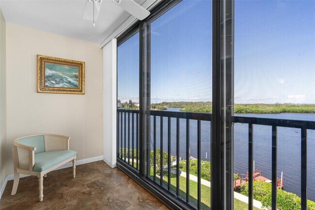 Building Photo - 8141 Aquila St