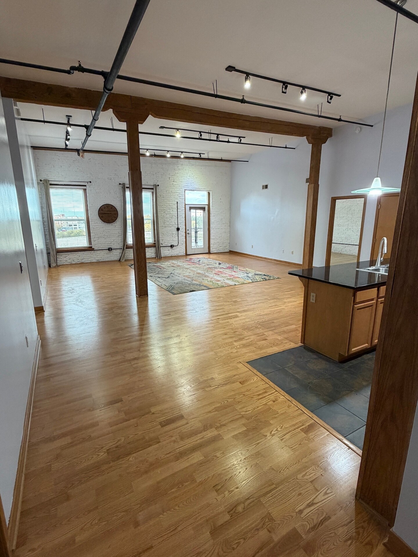 Building Photo - 720 S Marquette St