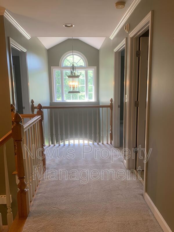 Building Photo - 119 Tullamore Trail