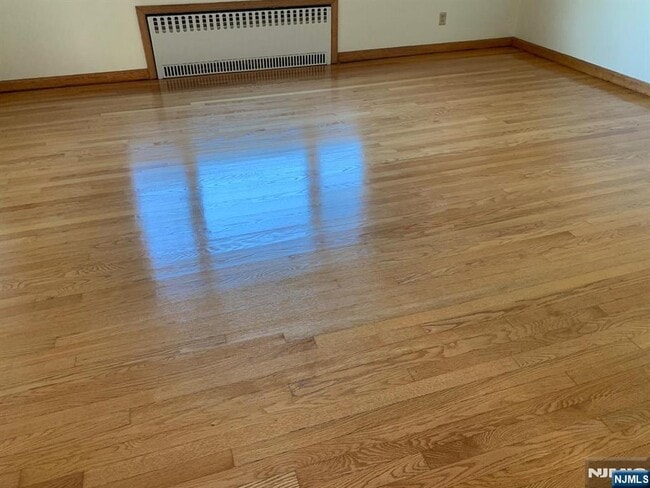 Building Photo - 225 Desoto Pl