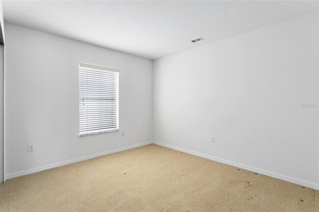 Building Photo - 337 Alfani St