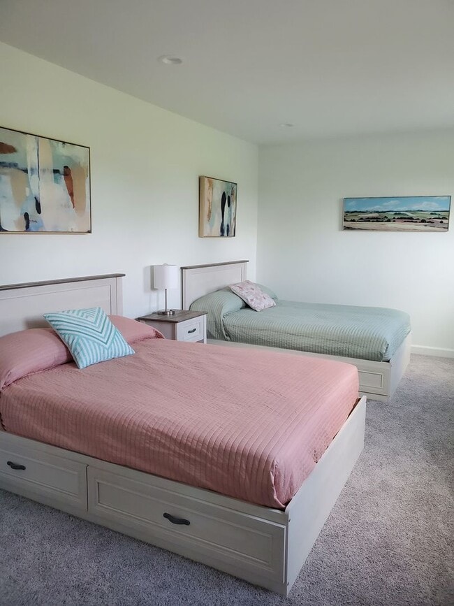 Building Photo - Beautiful Home in the Westhill Community -...