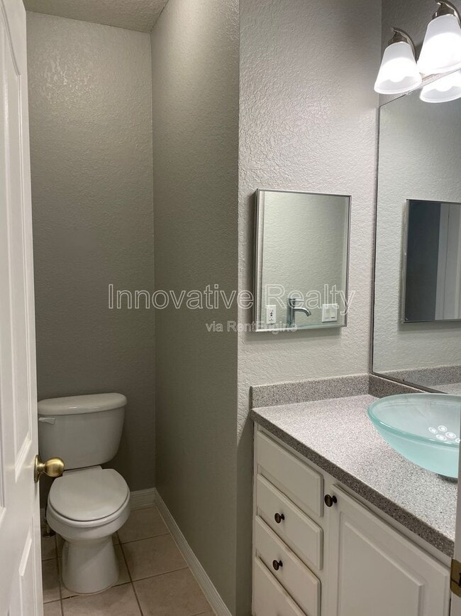 Building Photo - 1516 Legacy Club Dr