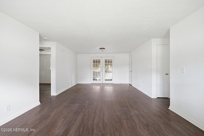 Building Photo - 5134 Moncrief Rd W