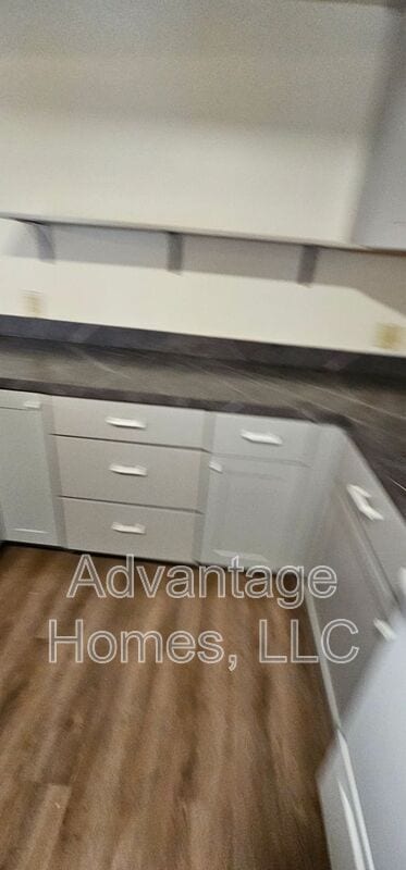 Building Photo - 824 N 70th St