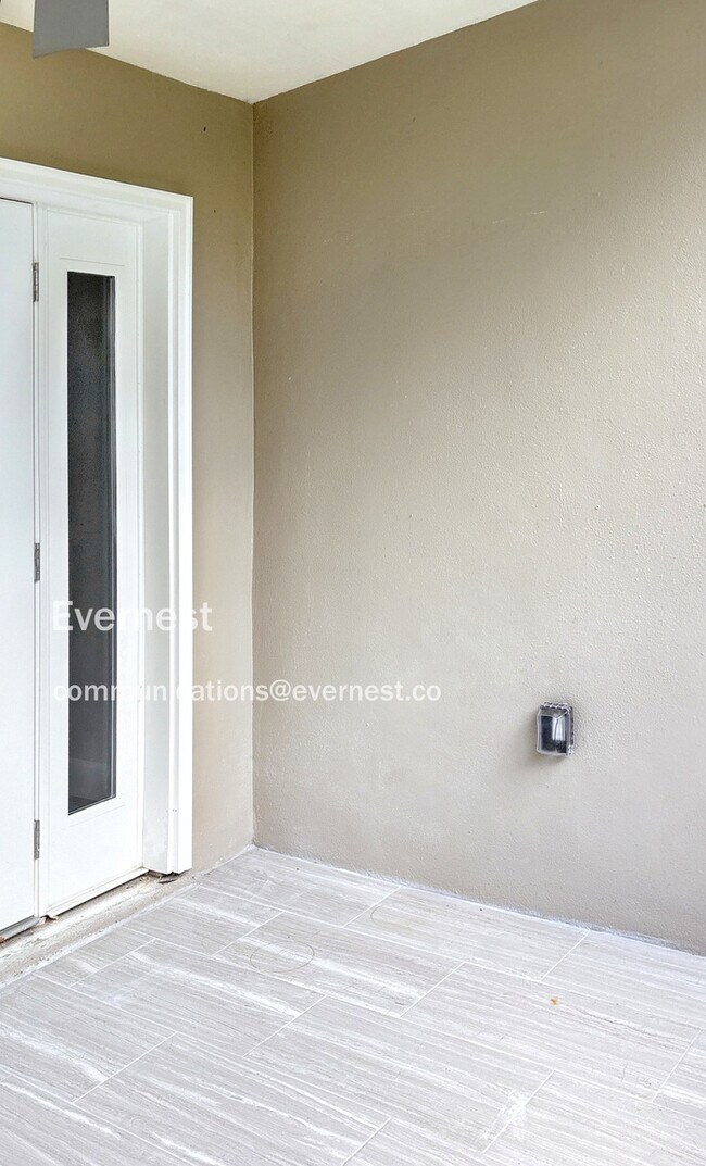 Building Photo - 13601 Frigate Ct