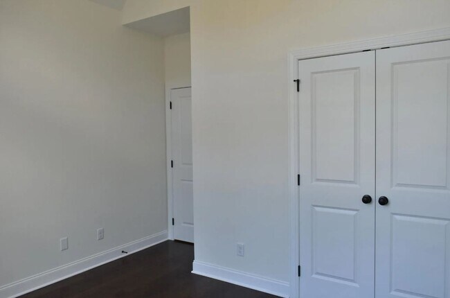 Building Photo - 968 Jackson Mill Dr