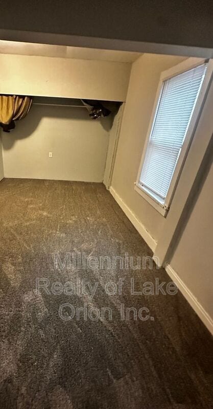 Building Photo - 8669 Hupp Ave