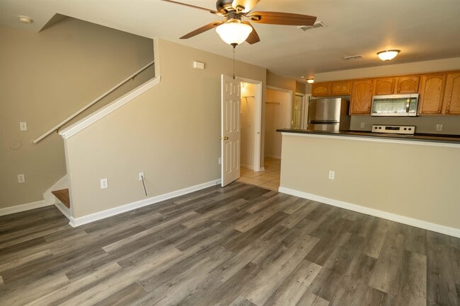Building Photo - 2774 Hartsfield Rd