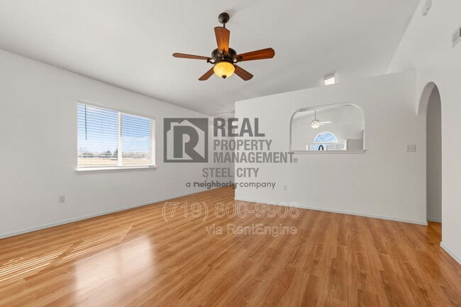 Building Photo - 842 Edna Way