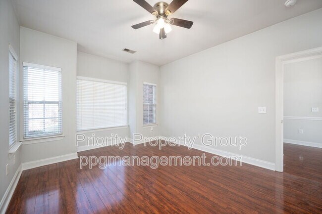 Building Photo - 2104 Sardony Ln