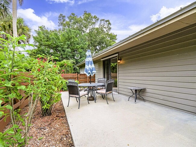 Building Photo - 2103 31st Ave