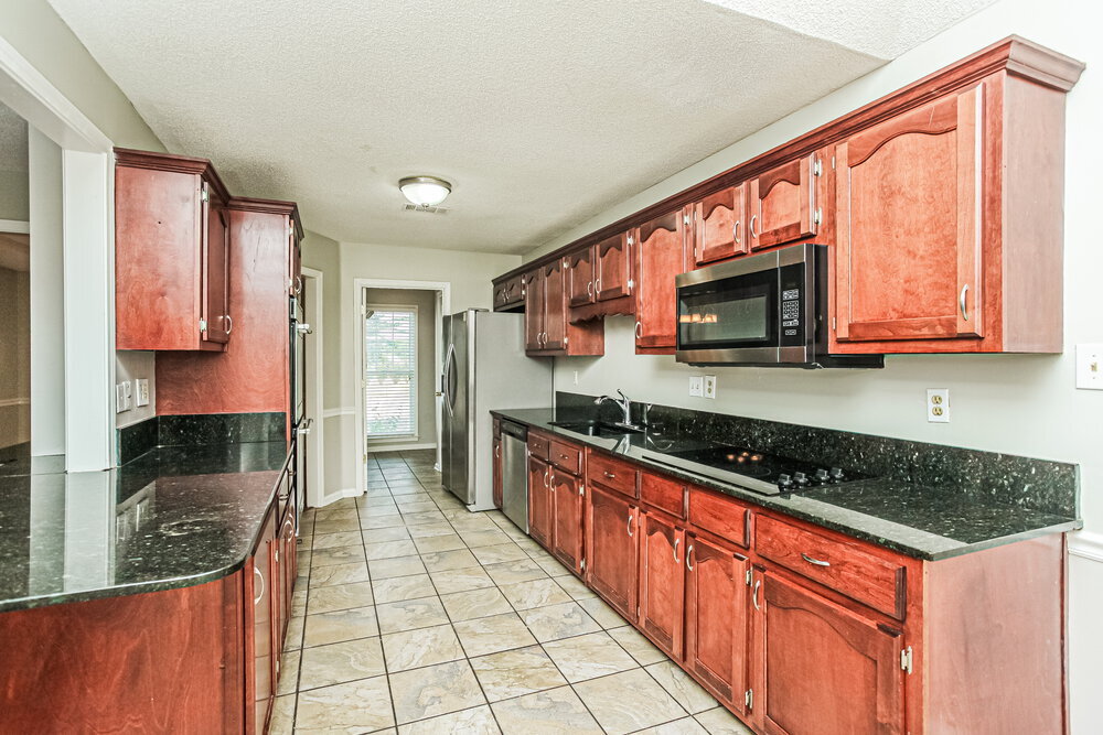 Building Photo - 8893 Wenham Cove E